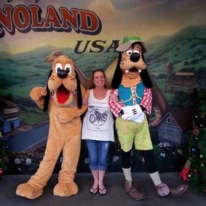 Meet your Posher, Sharon